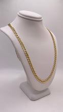 Load image into Gallery viewer, 5.3mm Two-Tone Diamond Cut Curb Link Chain In 10 KT Yellow Gold