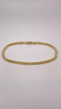 Load image into Gallery viewer, 2.5mm Diamond-Cut Icy Link Bracelet In 10 KT Yellow Gold