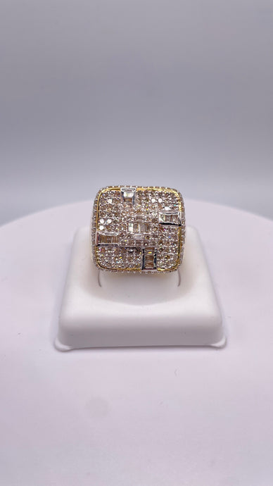 2.02 CT. Baguette & Round Natural Diamonds Men’s Square Ring In 10 KT Yellow Gold