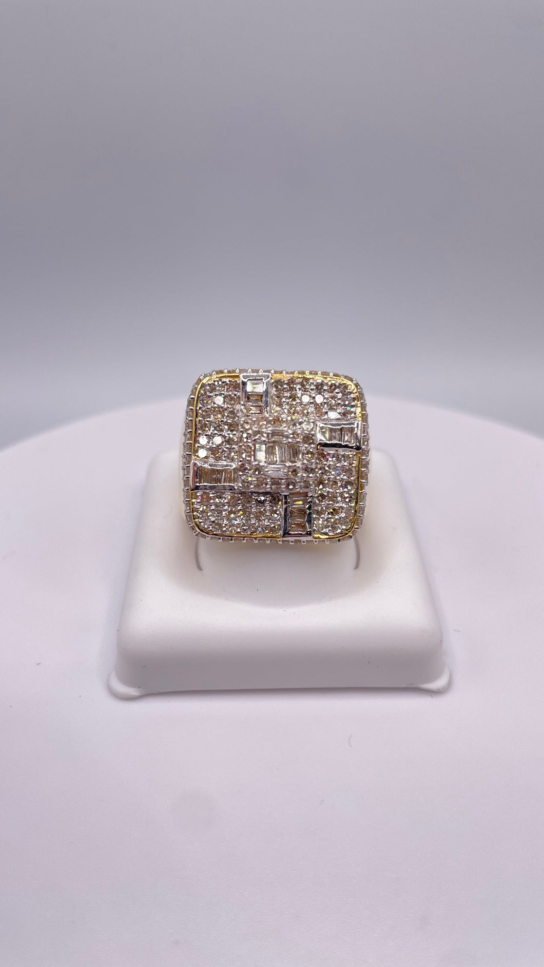 2.02 CT. Baguette & Round Natural Diamonds Men’s Square Ring In 10 KT Yellow Gold