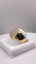 Load image into Gallery viewer, 0.58 CT. Natural Diamond Round Shape Men’s Ring In 10 KT Yellow Gold