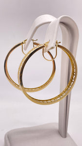 CZ Women’s Hoop Earrings In 14 KT Yellow Gold