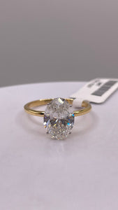 2.50 CT. Lab Grown Oval Shape Diamond Engagement Ring In 14 KT Yellow Gold