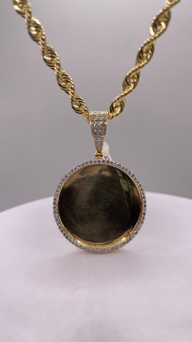 0.45 CT. Natural Diamond Round Shape Memorial Pendent In 10 KT Yellow Gold
