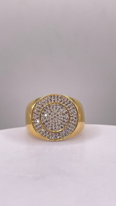 0.65 CT. Natural Diamond Round Shape Men Ring In 10 KT Yellow Gold