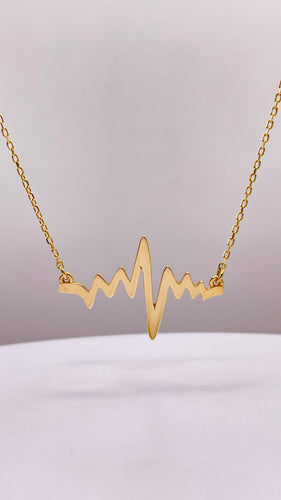 Heartbeat Necklace In 18 KT Yellow Gold