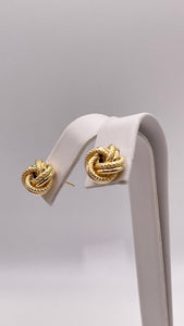 Love Knot Stud Earrings In 18 KT Yellow Gold