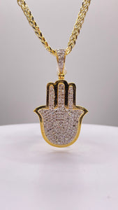 0.90 CT. Natural Diamond Hamsa Hand Pendent In 10 KT Yellow Gold