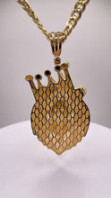 Load image into Gallery viewer, Bear Pendent In 10 KT Yellow Gold