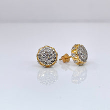 Load image into Gallery viewer, 0.62 CT. Natural Diamond Round Shape Stud Earrings In 10 KT Yellow Gold