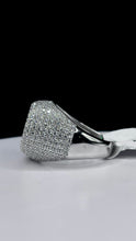 Load image into Gallery viewer, Silver Men’s Ring With CZ