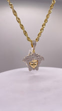 Load image into Gallery viewer, 0.45 CT. Natural Diamond Medusa Face Pendent In 10 KT Yellow Gold