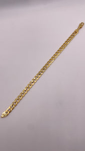 7.7mm Curb Link Bracelet In 10 KT Yellow Gold