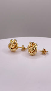 Love Knot Stud Earrings In 18 KT Yellow Gold