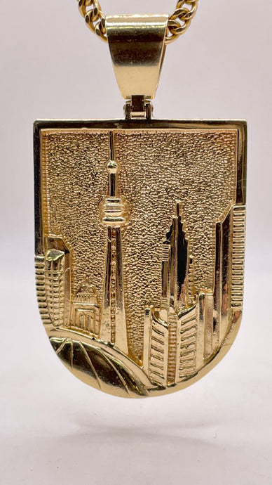 Toronto Skyline Pendent In 10 KT Yellow Gold