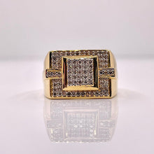 Load image into Gallery viewer, 0.71 CT. Natural Diamond Men’s Ring In 10 KT Yellow Gold