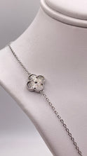Load image into Gallery viewer, Silver Clover Necklace