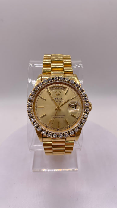 36mm 18 KT Gold Day-Date Rolex Watch With Natural Diamond Bezel