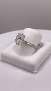 2.60 C.T. T.W Oval-Cut Certified Lab Grown Diamond Engagement Ring In 14 KT White Gold