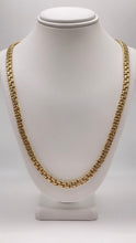 Load image into Gallery viewer, 5.6mm Link Chain In 14 KT Yellow Gold