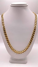 Load image into Gallery viewer, 6.4mm Solid Curb Link Chain In 10 KT Yellow Gold