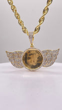 Load image into Gallery viewer, 1.16 CT. Angel Wing Memorial Pendent In 10 KT Yellow Gold