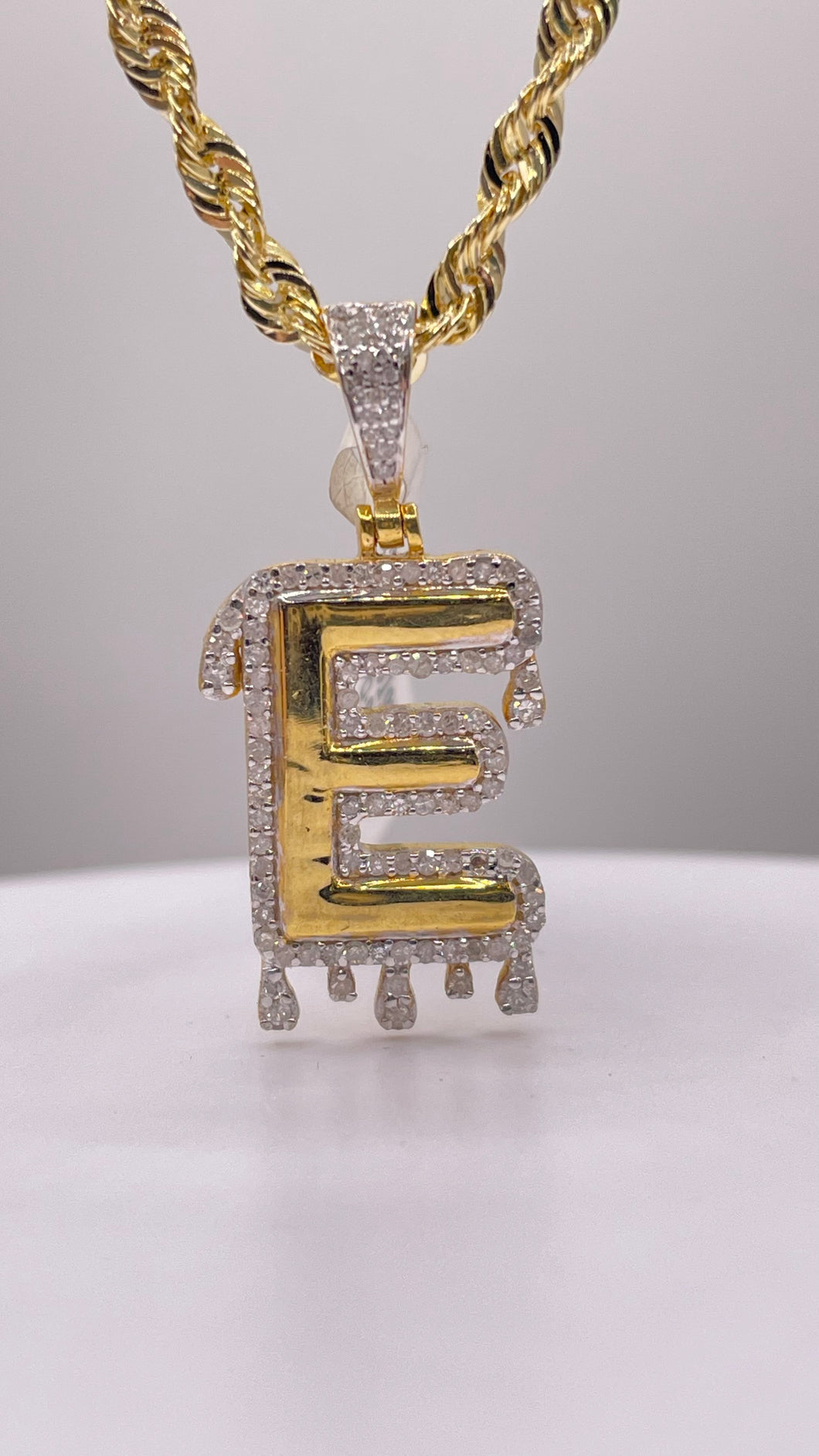 0.45 CT. Natural Diamond Initial E Pendent In 10 KT Yellow Gold