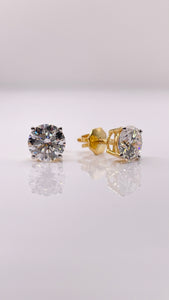2.11 CT. Solitaire Lab Grown Diamond Stud Earrings In 14 KT Yellow Gold