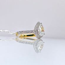 Load image into Gallery viewer, 1.60 CT. T.D.W Pear Shape Lab Grown Diamond Engagement Ring In 14 KT Yellow Gold