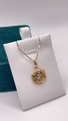 Ricordo Della ĽComunione Pendant & Box Chain In 10 KT Yellow Gold