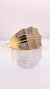 1.51 CT. Natural Multi-Diamond Square-Shaped Men’s Ring 10KT Yellow Gold