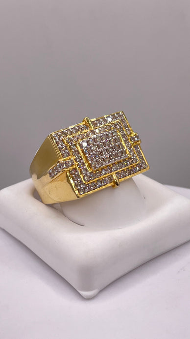 1.07 CT. Natural Diamonds Men’s Ring In 10 KT Yellow Gold