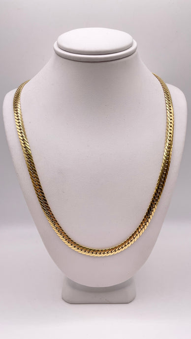 18 KT Flat Curb Link Chain