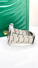 Load image into Gallery viewer, 41mm Submariner Rolex Men’s Watch With Bright Black Dial