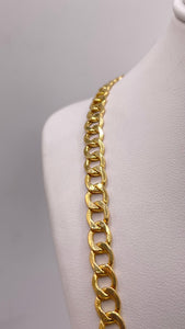 5.4mm Curb Link Chain In 14 KT Yellow Gold