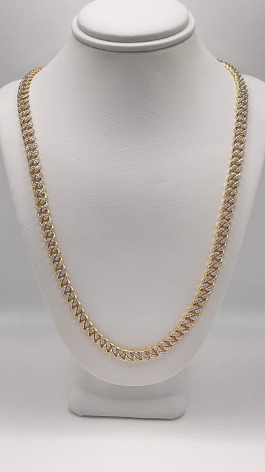 5.6mm 3.80 CT. Natural Diamond Cuban Chain In 10 KT Yellow Gold