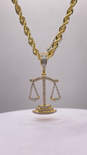 Load image into Gallery viewer, 0.68 CT. Natural Diamond Scale Pendent &amp; Rope Chain Combo In 10 KT Yellow Gold