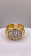 Load image into Gallery viewer, 1.03 CT. Natural Diamond Men’s Ring In 10 KT Yellow Gold