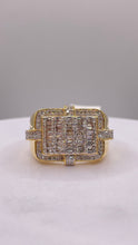 Load image into Gallery viewer, 1.09 CT. Natural Diamond Men’s Comfort Fit Ring In 10 KT Yellow Gold