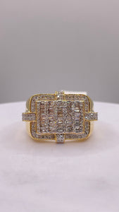 1.09 CT. Natural Diamond Men’s Comfort Fit Ring In 10 KT Yellow Gold