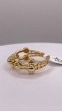 Load image into Gallery viewer, 8.6mm Link Ring In 18 KT Yellow Gold