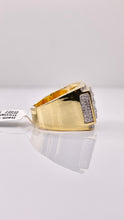 Load image into Gallery viewer, 1.28 CT. Natural Diamonds Men’s Ring In 10 KT Yellow Gold