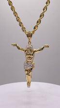 Load image into Gallery viewer, 10 KT Jesus Pendent &amp; Rope Chain Combo