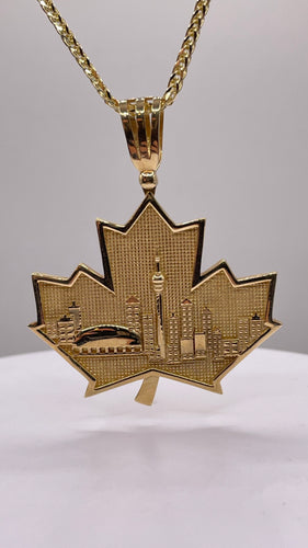 Toronto Maple Leaf Skyline Pendant In 10 KT Yellow Gold