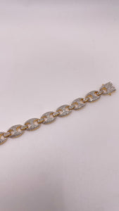 3.5 CT. Natural Diamond Gucci Link Bracelet In 10 KT Yellow Gold