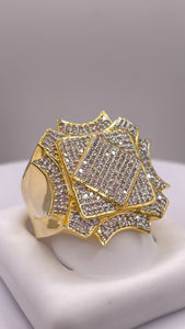 1.02 CT. Natural Diamond Men’s Ring In 10 KT Yellow Gold