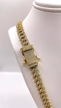 Load image into Gallery viewer, 8.8mm 14.30 CT. Natural Diamond Zig-Zag Cuban Chain In 10 KT Yellow Gold