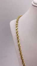 Load image into Gallery viewer, 2.9mm Solid Rope Chain In 14 KT Yellow Gold