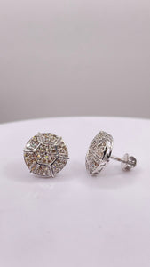 0.47 CT. Natural Diamond Round Shape Stud Earrings In 10 KT White Gold