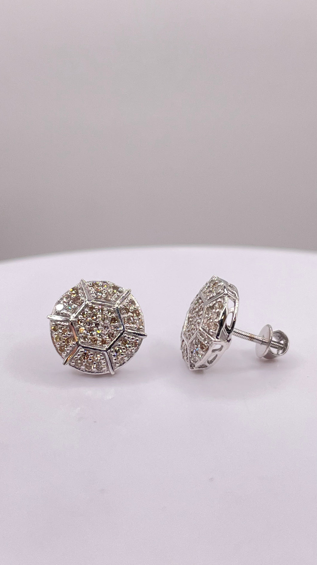 0.47 CT. Natural Diamond Round Shape Stud Earrings In 10 KT White Gold